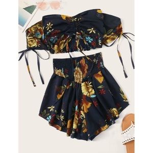 Floral drawstring ruched top & smocked shorts set